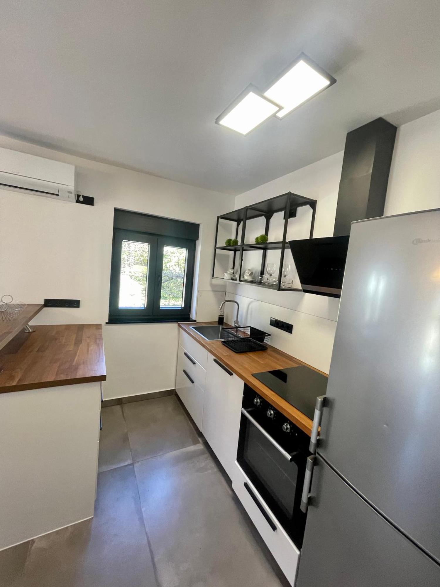 Enna Apartment C Perfect Location Medulin Exterior foto
